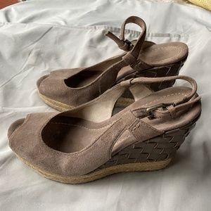 Apepazza Carmela woven wedge espadrille